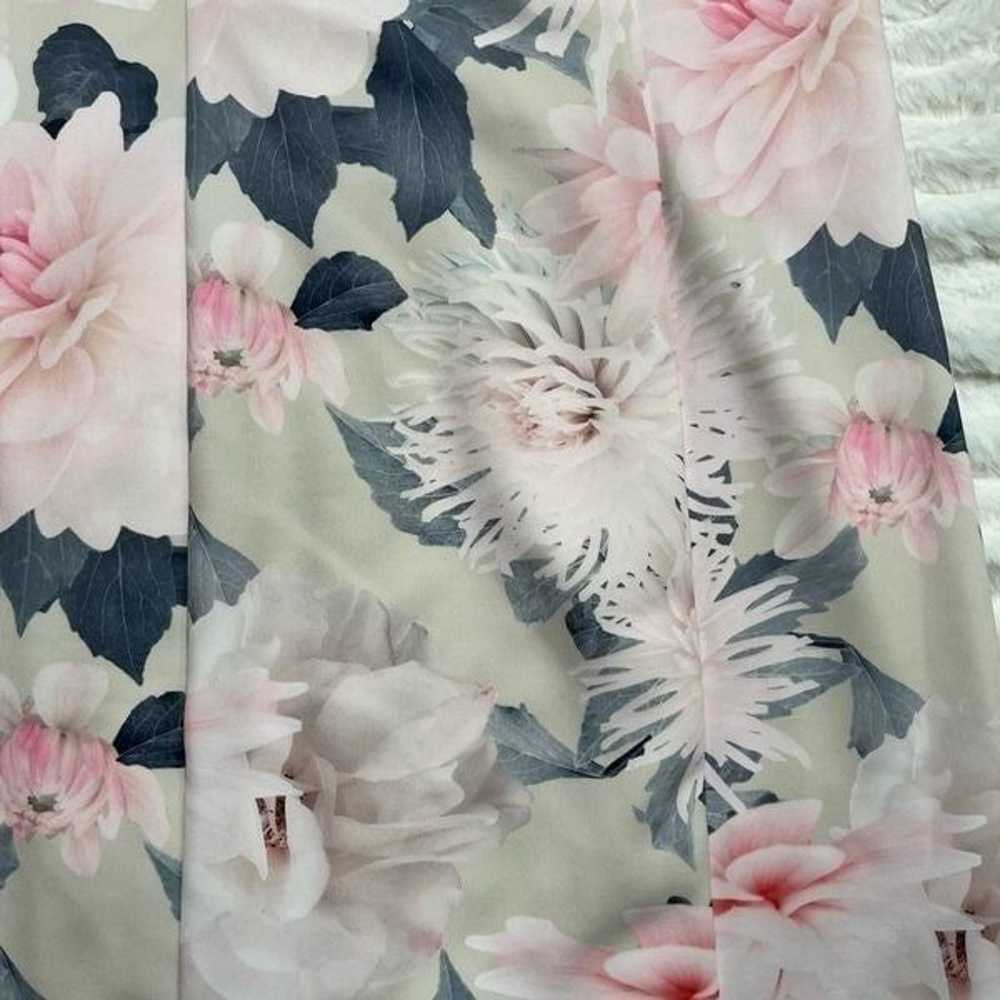 White House Black Market (WHBM) Floral Print Dres… - image 4