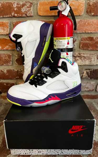 Jordan Brand × Nike Jordan 5 Retro ‘Alternate Bel-