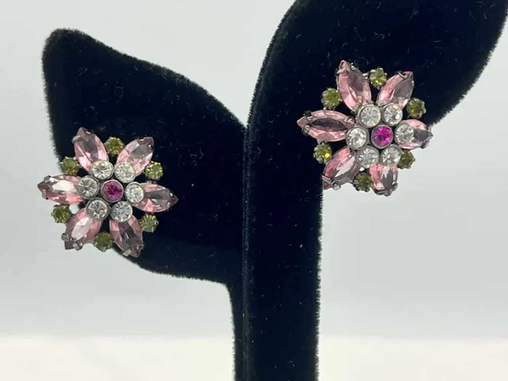 Avon Flower Pink Rhinestone Button Clip on Earrin… - image 2