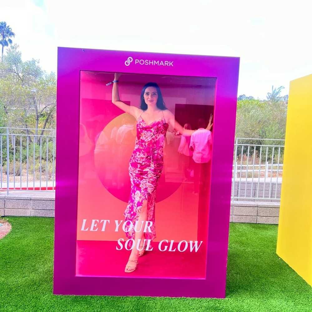 Sau Lee Freida SAULEE Dress in Hot Pink Floral Si… - image 2