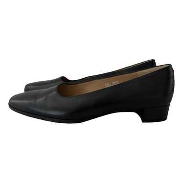 Ralph Lauren Leather heels - image 1