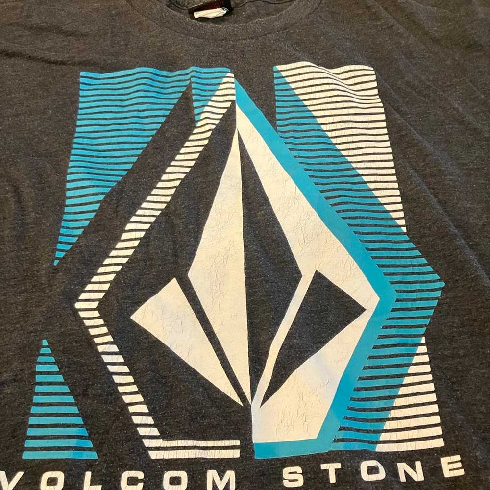 Y2K Volcom T-shirt men’s Large - image 2