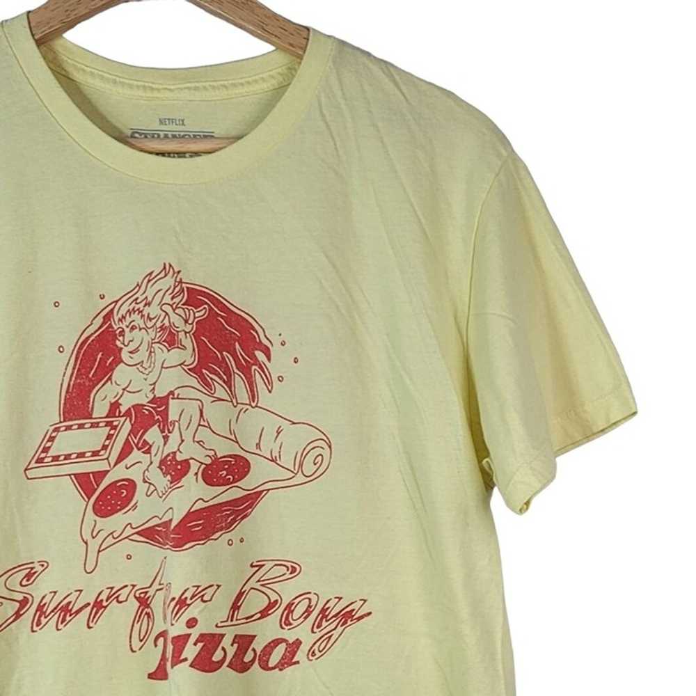 Netflix Stranger Things Pizza T Shirt Yellow Larg… - image 4