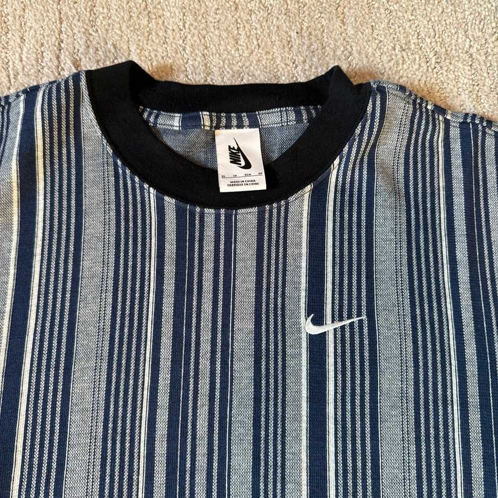 Nike T-Shirt - image 2