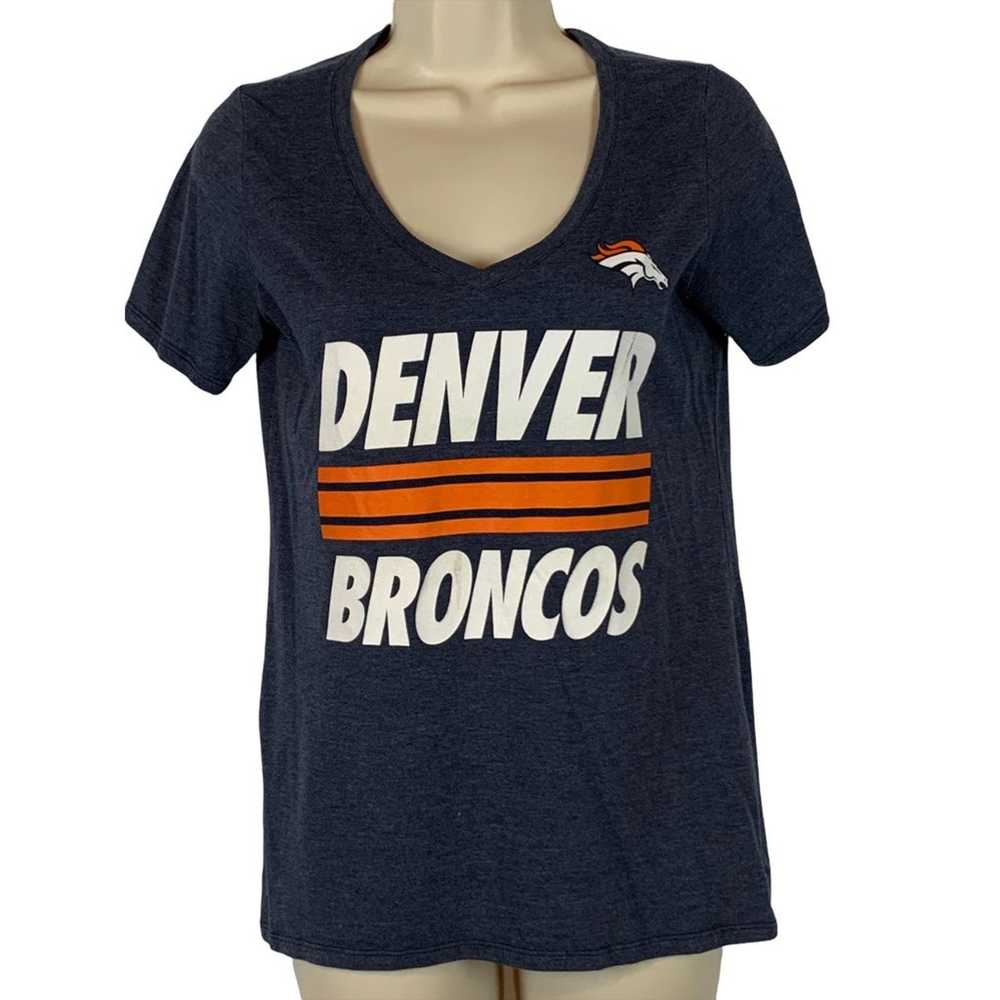 Denver Broncos Nike Womens T-Shirt Gray White Hea… - image 1