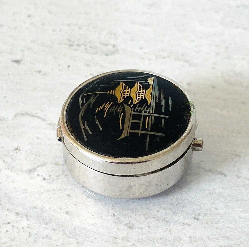 Sterling Silver Pill Box by AMITA of Japan - image 3
