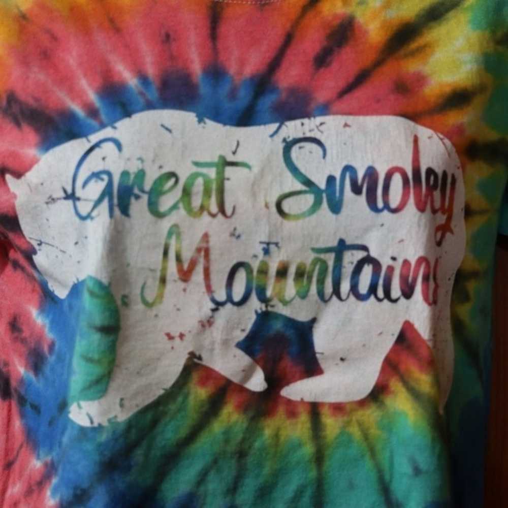 Gildan Great Smokey Mountains Tie Dye Rainbow Col… - image 5