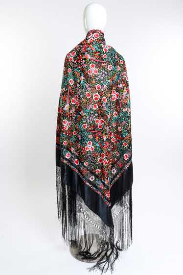 Embroidered Floral Fringe Piano Shawl