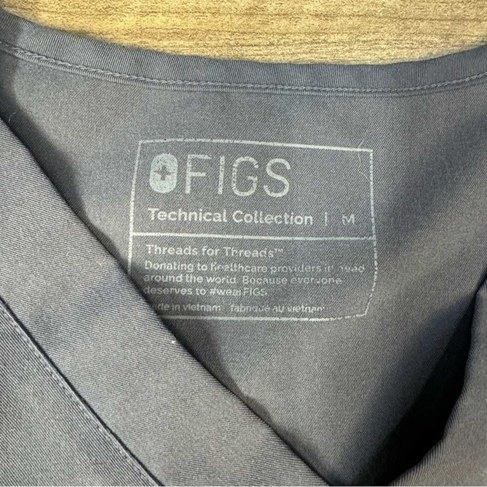 Figs Technical Collection mens medium scrub top g… - image 4