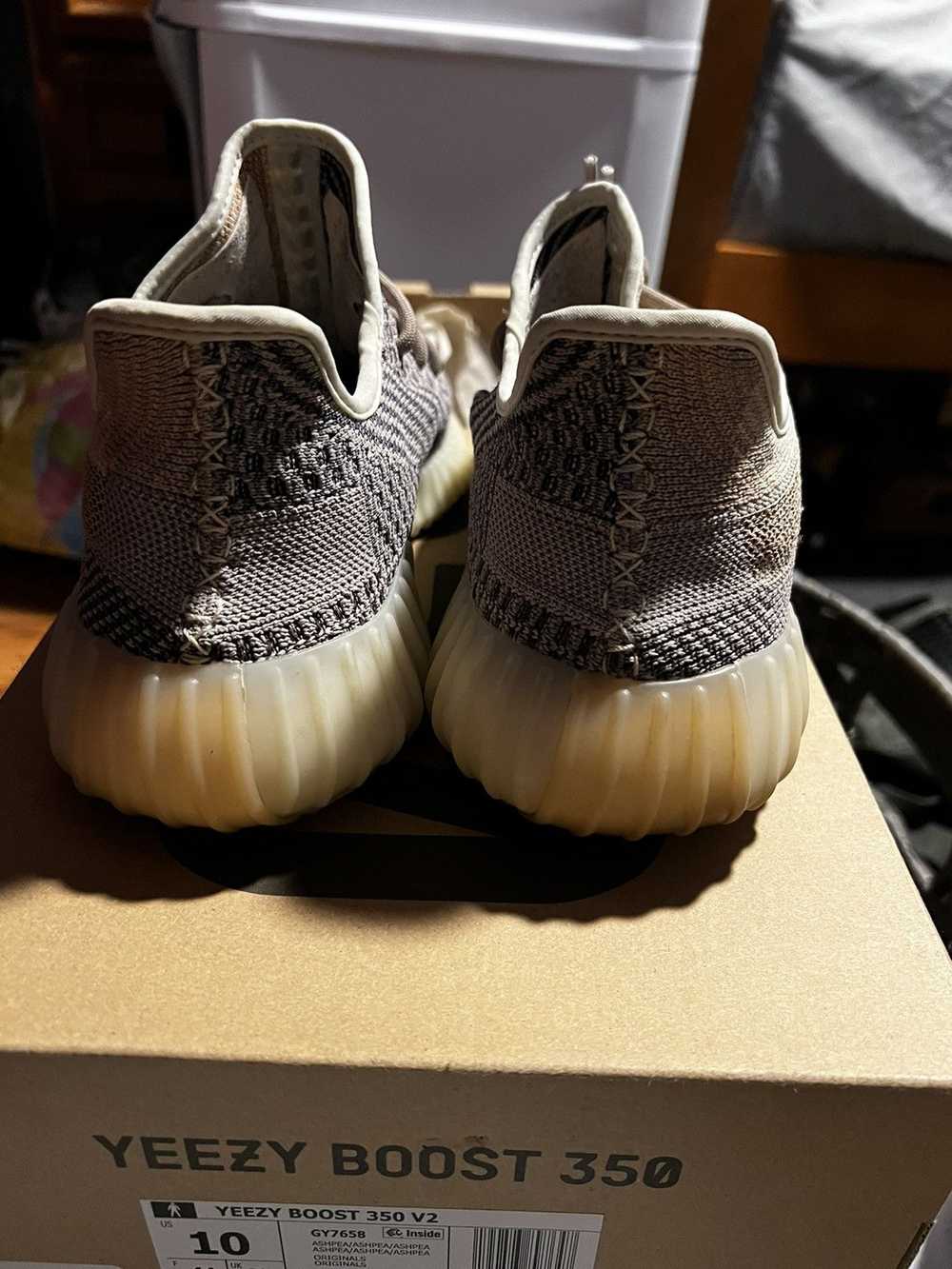 Streetwear Yeezy 350V2 pearl - image 4