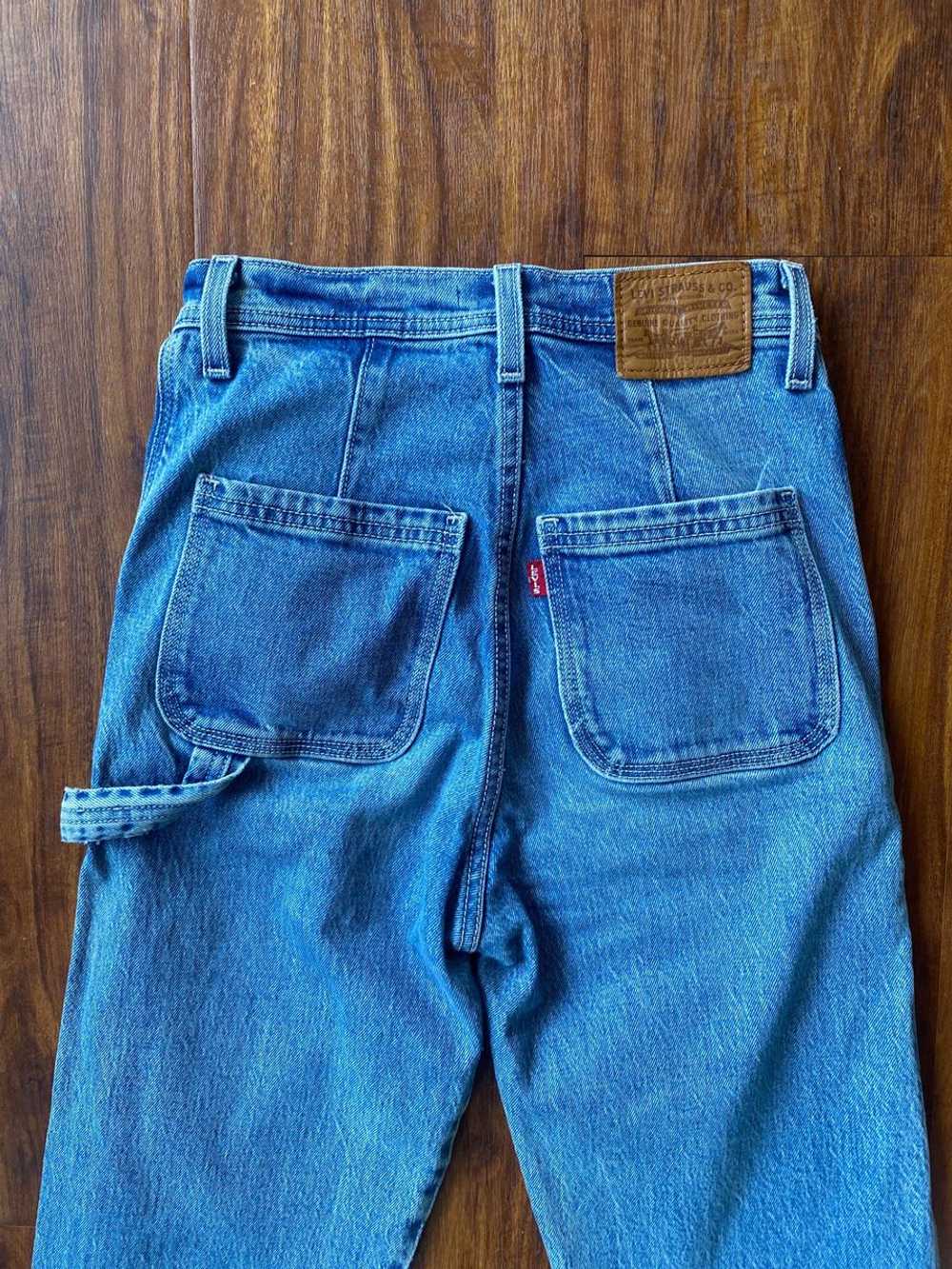 LEVI'S Ribcage straight carpenter jeans (24") |… - image 5