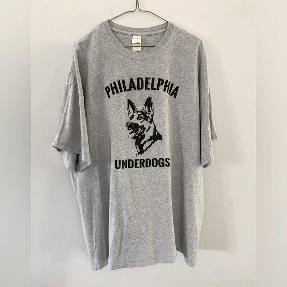 Gildan Philadelphia Under Dogs Eagles Graphic T-s… - image 1