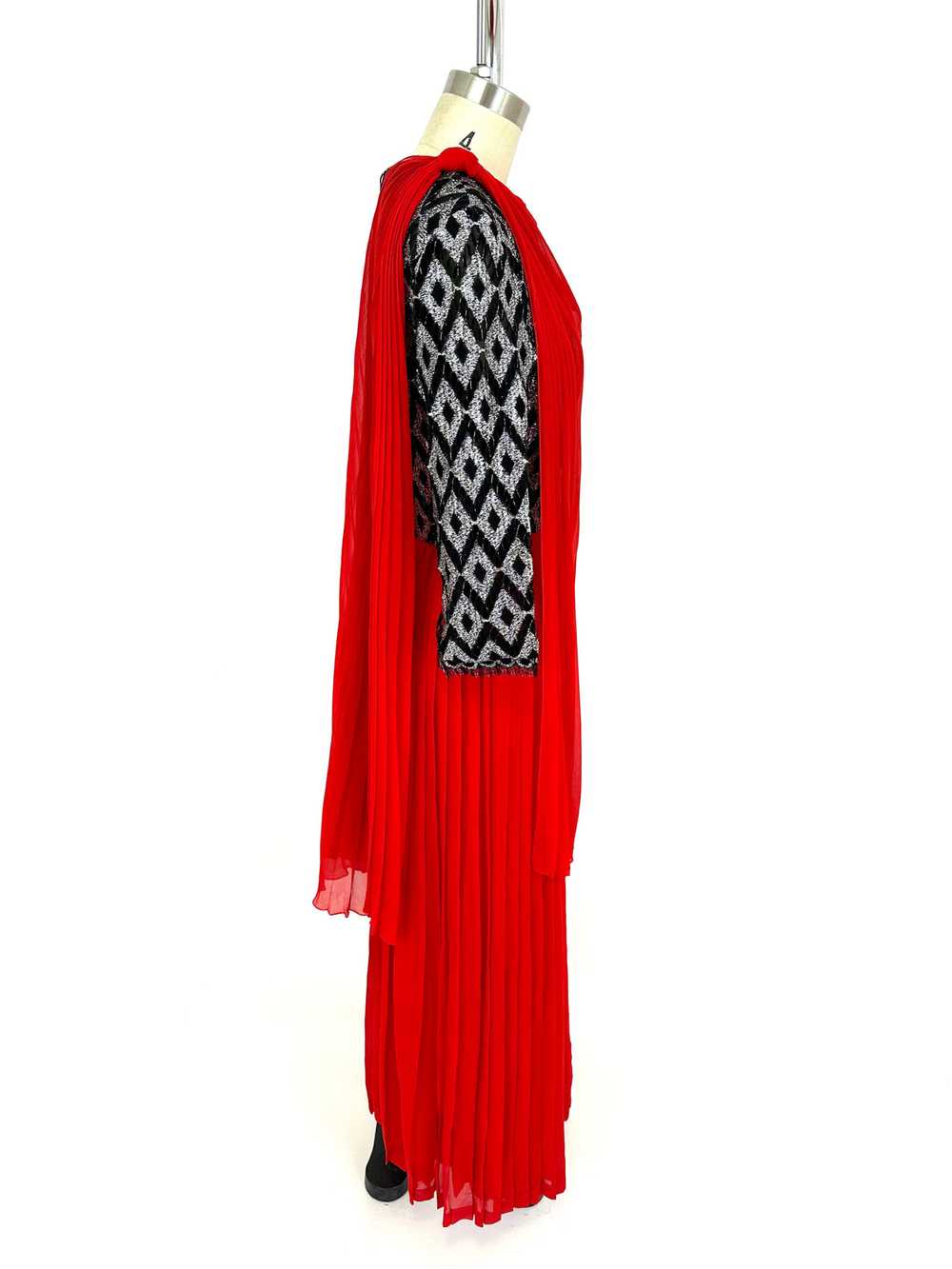 60s Hardy Amies Lurex Diamond Plissé Gown - image 4