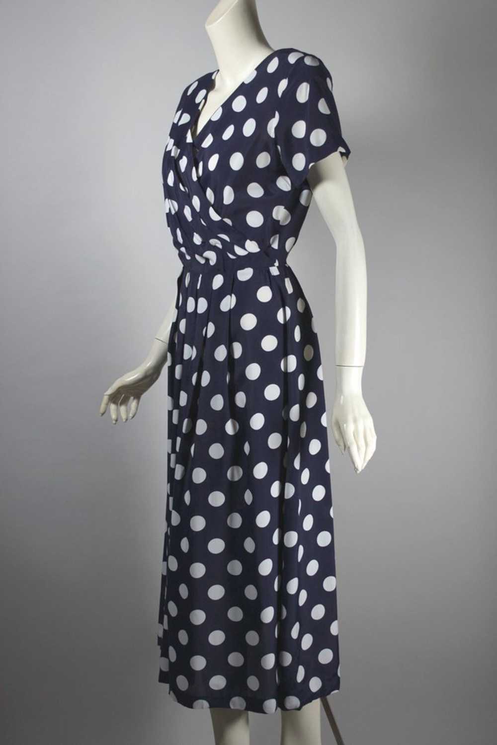 Navy white polka dot 80s dress full pleated skirt… - image 4