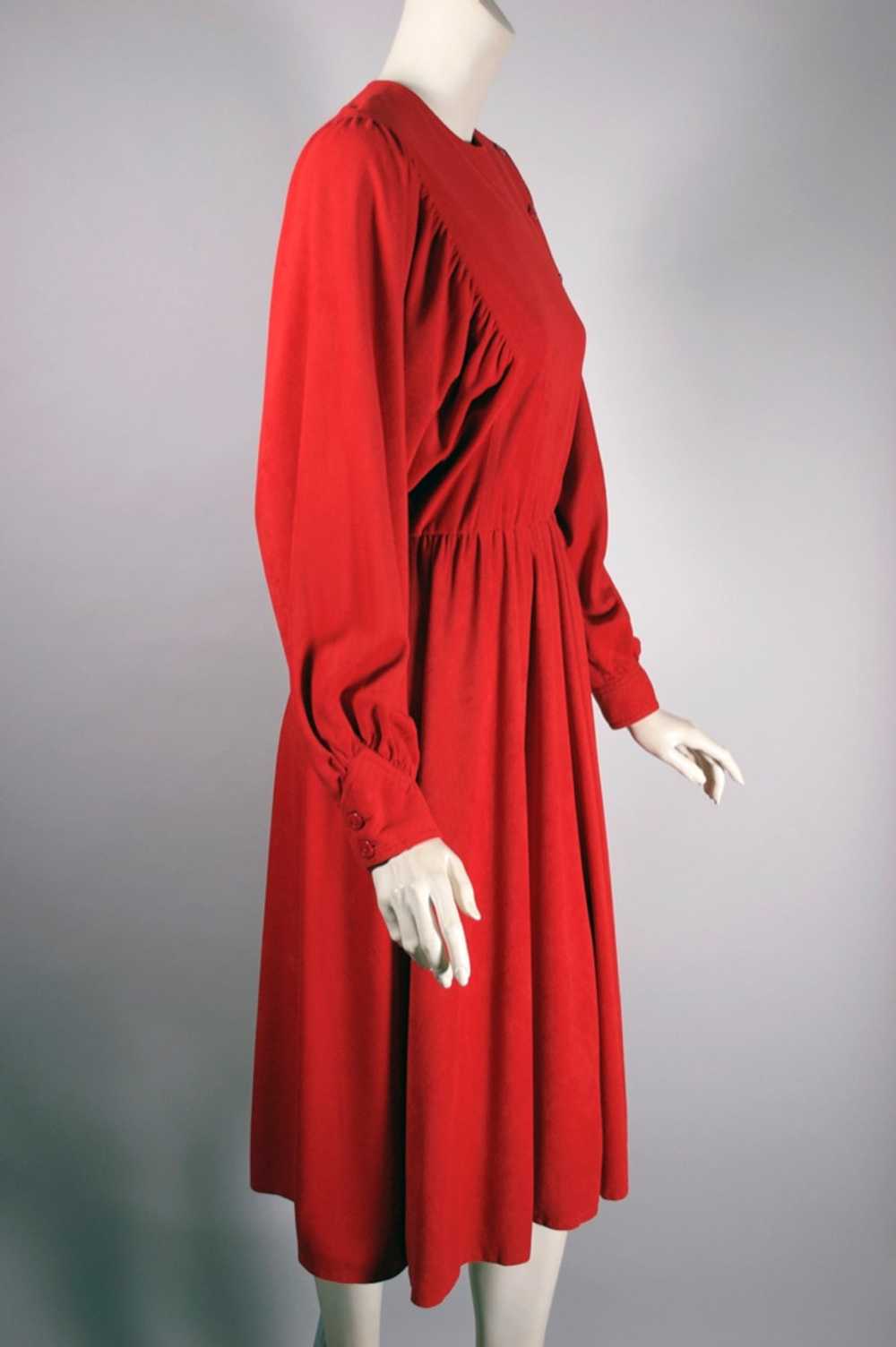 Ultrasuede red dress late 70s-80s batwing sleeves… - image 4
