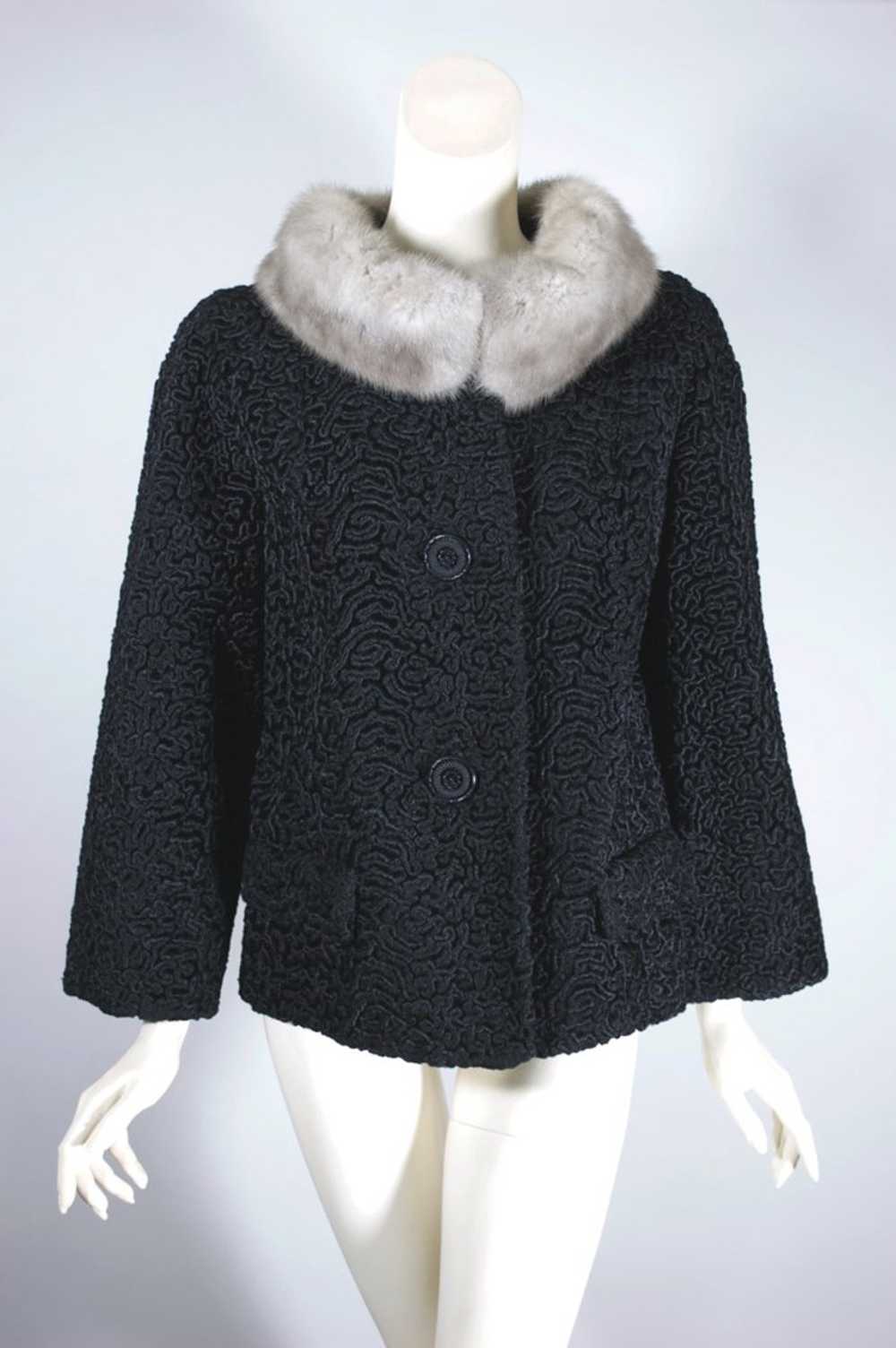 Black curly faux fur jacket 1960s silver mink col… - image 2