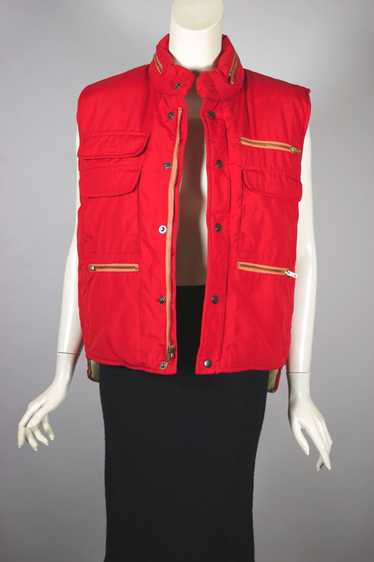 Red 1970s puffer vest zip pockets hood poly fill S