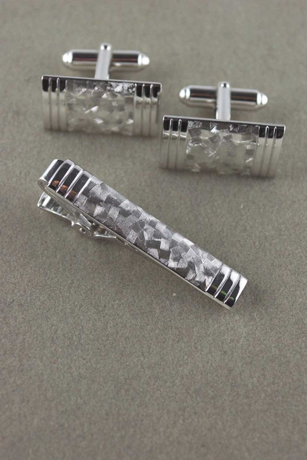Anson silvertone cufflinks skinny tie clip set 19… - image 2