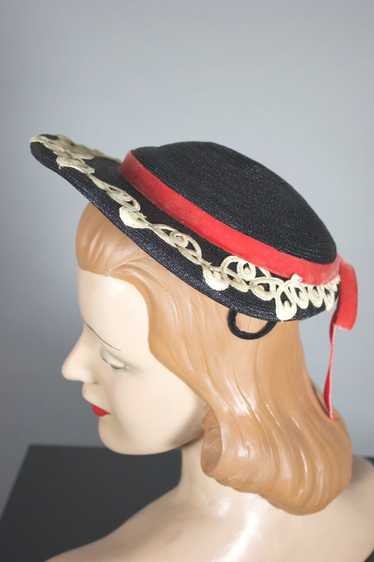 Schoolgirl style early 1950s hat black straw lace 