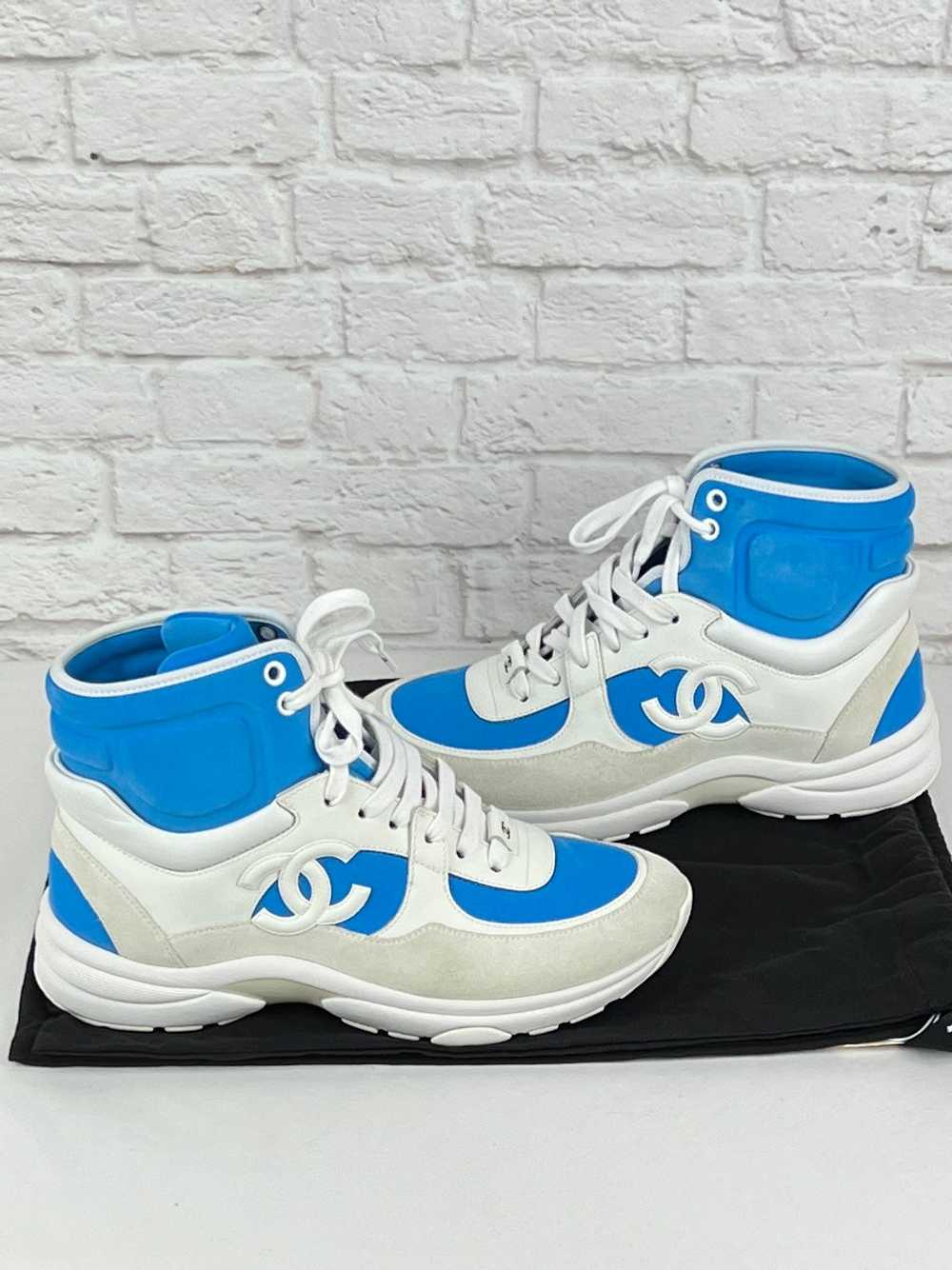 Chanel SS18 Fluo Blue CC Sneakers, Size 38, White… - image 1
