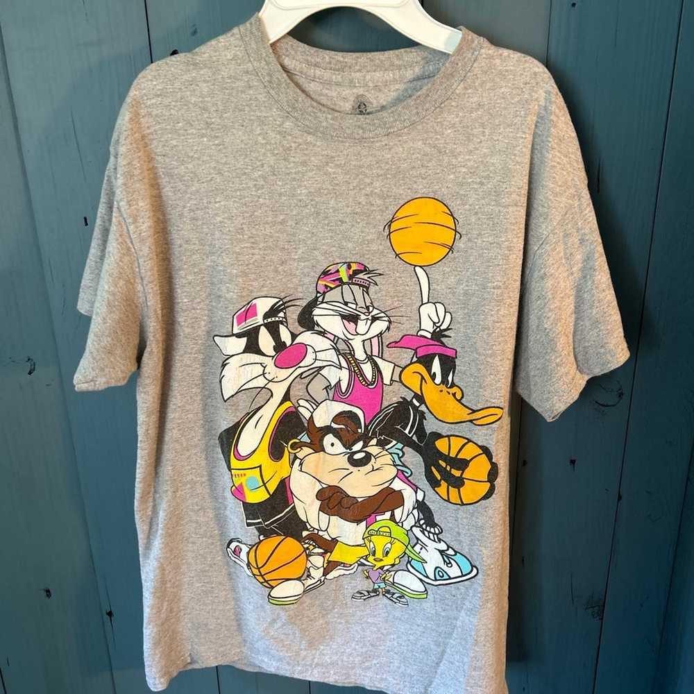 Vintage 1996 Bugs Bunny & Crew T-Shirt, Size Medi… - image 4