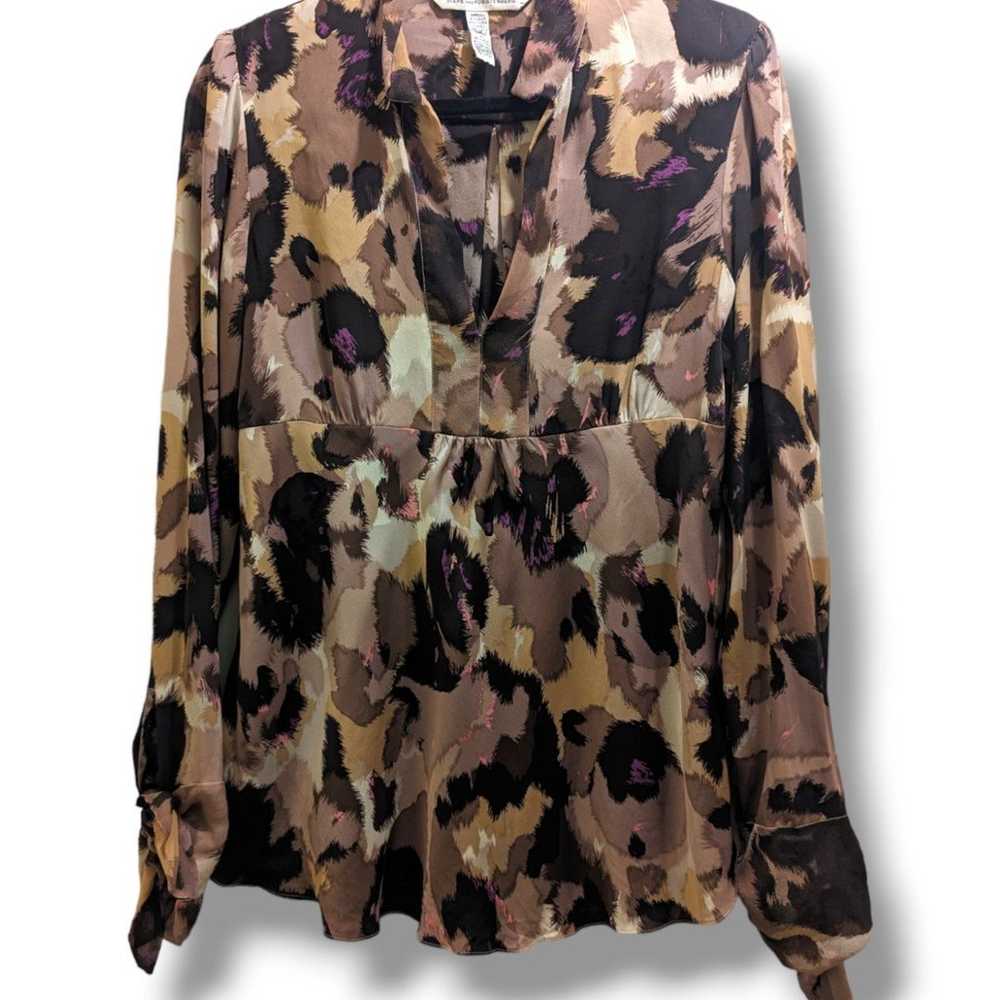 Diane Von Furstenberg Cita Silk Blouse Top Long S… - image 4