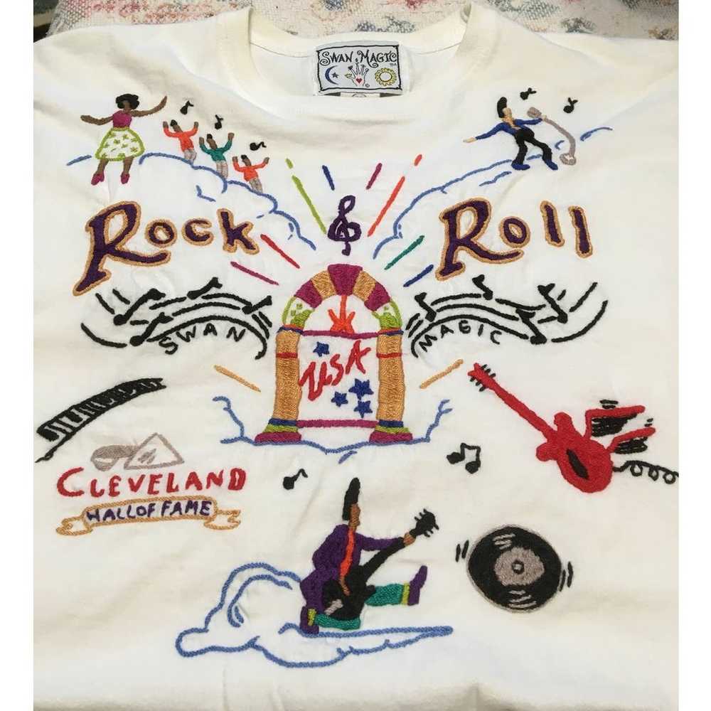 Swan Magic M Embroidered 1996 Rock & Roll Clevela… - image 4