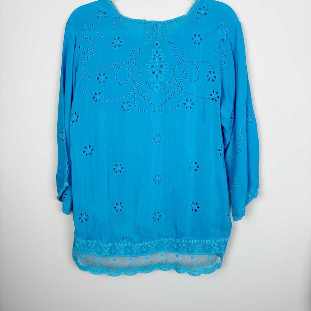 JOHNNY WAS | Bright Turquoise Blue Lasercut Embro… - image 8