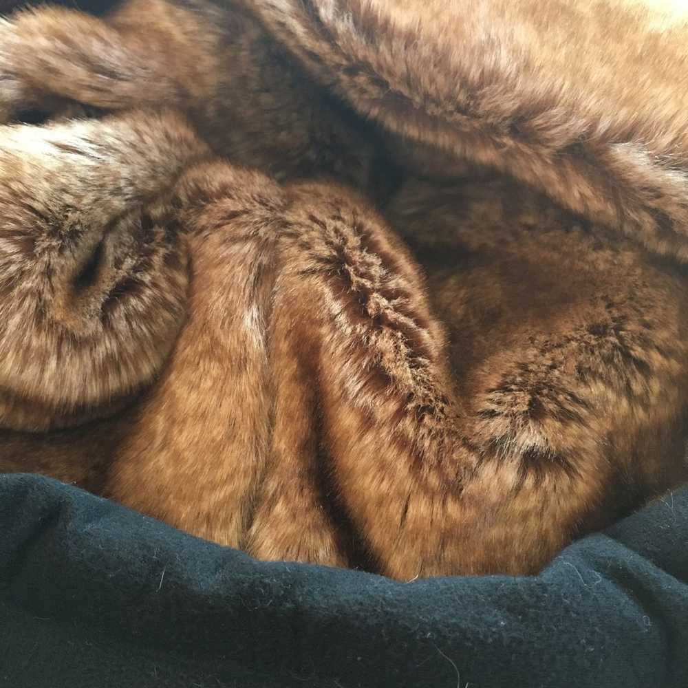 Marmot Furlong Faux Fur Zipper Vest M - image 6