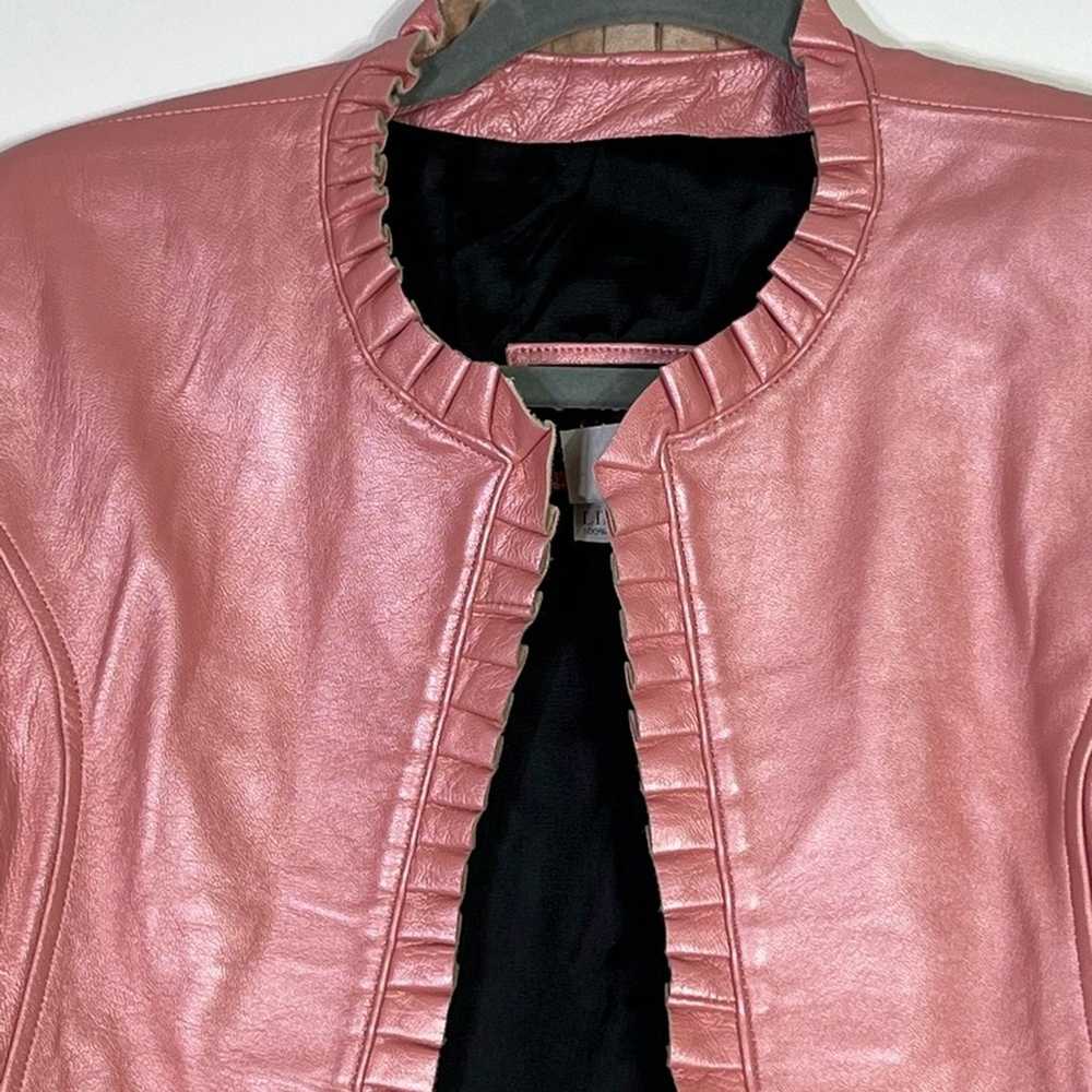 VTG Arella Leather and Sportswear Pink Coral Leat… - image 3