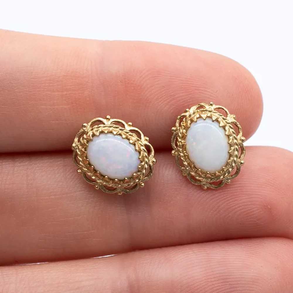 Vintage 9ct Yellow Gold Opal Stud Earrings - image 9