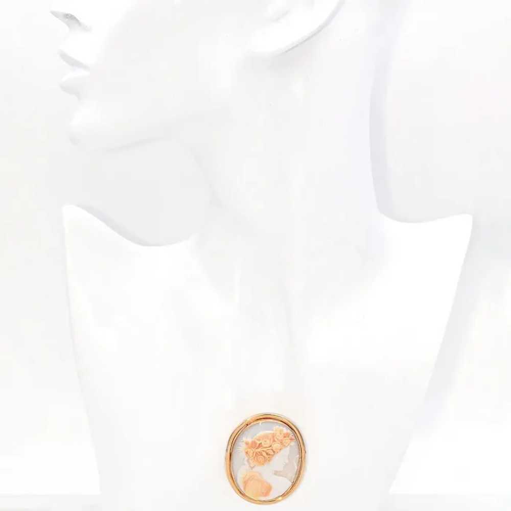 Antique Yellow Gold Cameo Shell Eros Brooch Pin - image 6