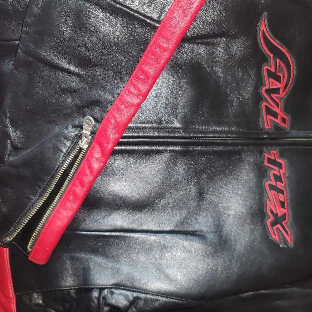 Avirex women's leather jacket - image 8