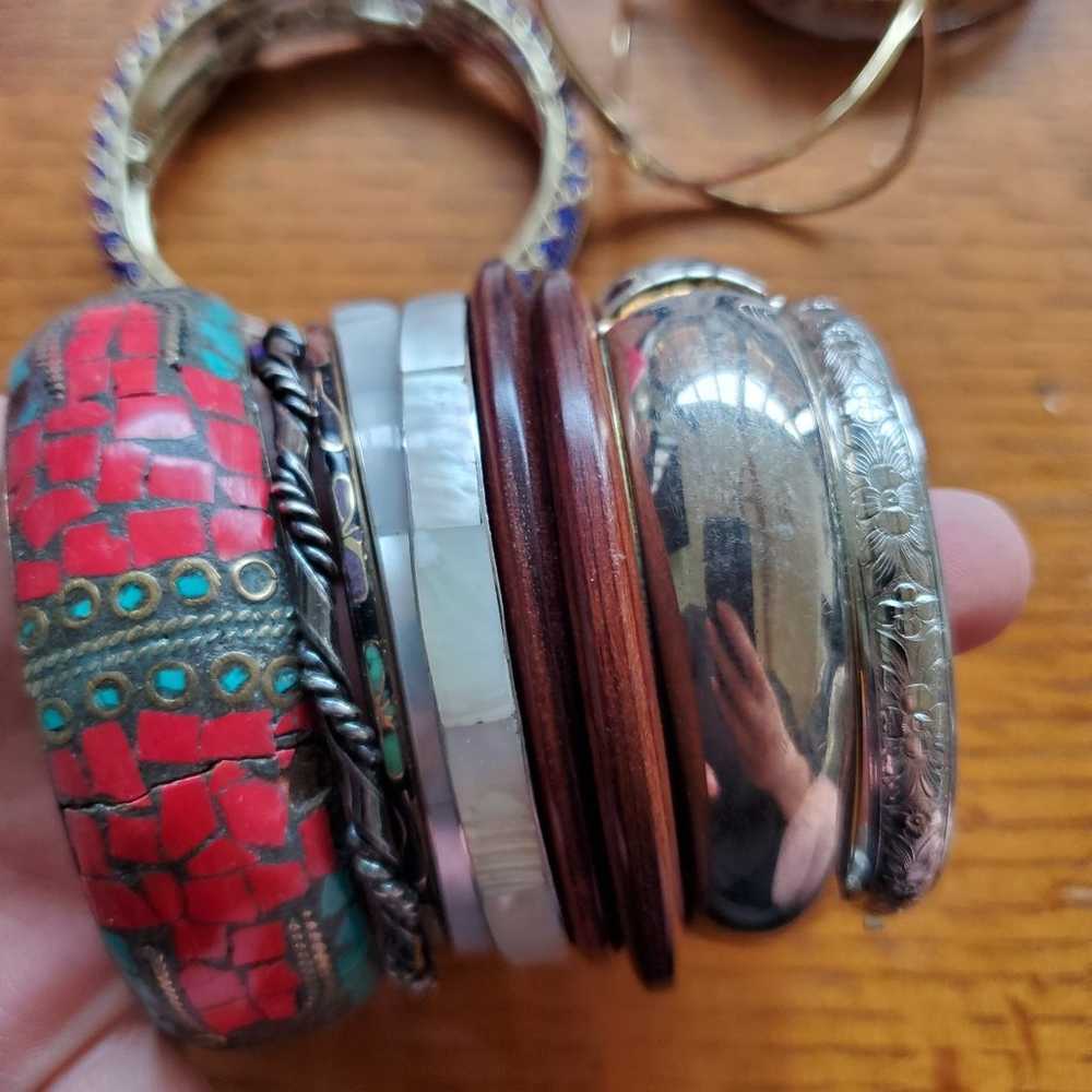 Huge Lot of vintage bracelets - image 8