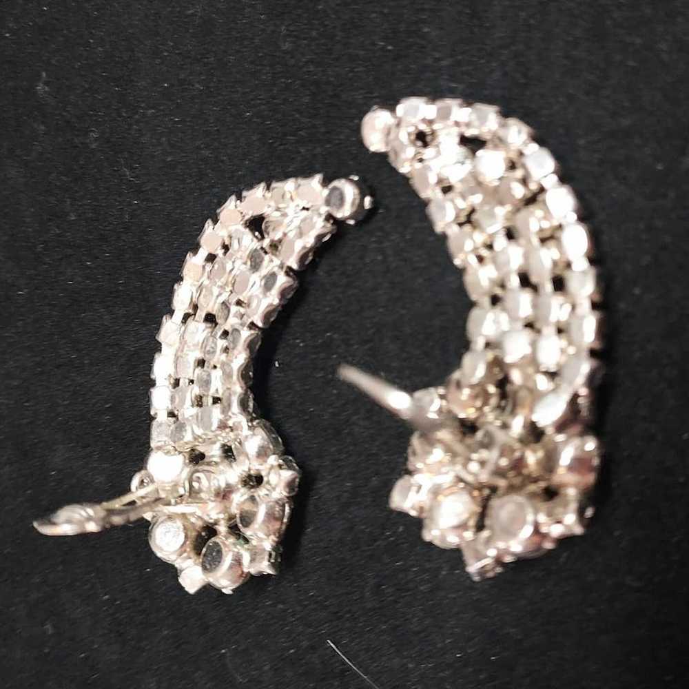 Vintage Rhinestone Clip On Earrings Statement Gli… - image 9