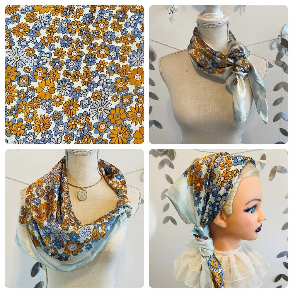 Vintage 1970s Retro Fashion Scarf Made in Italy - image 1