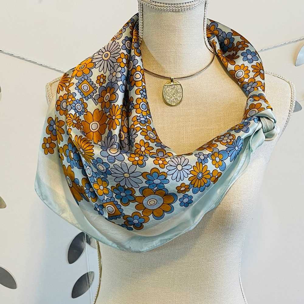 Vintage 1970s Retro Fashion Scarf Made in Italy - image 3