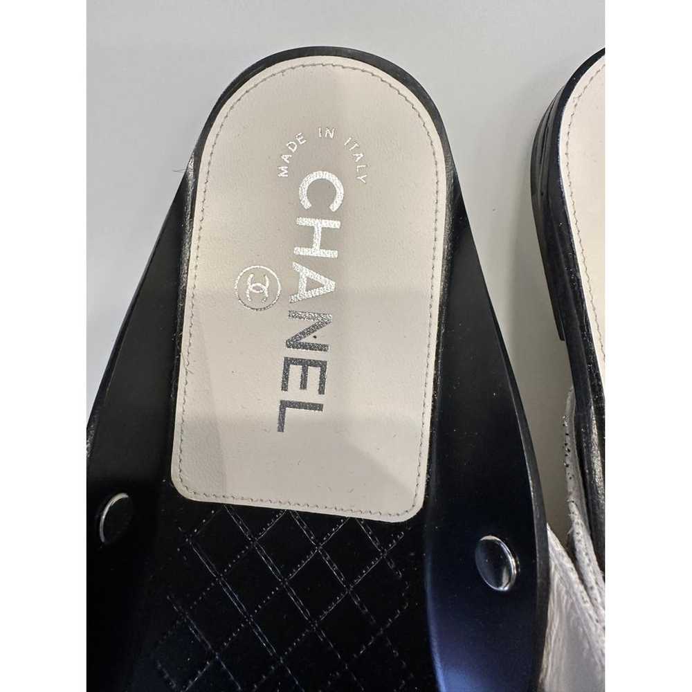 Chanel Leather flip flops - image 2