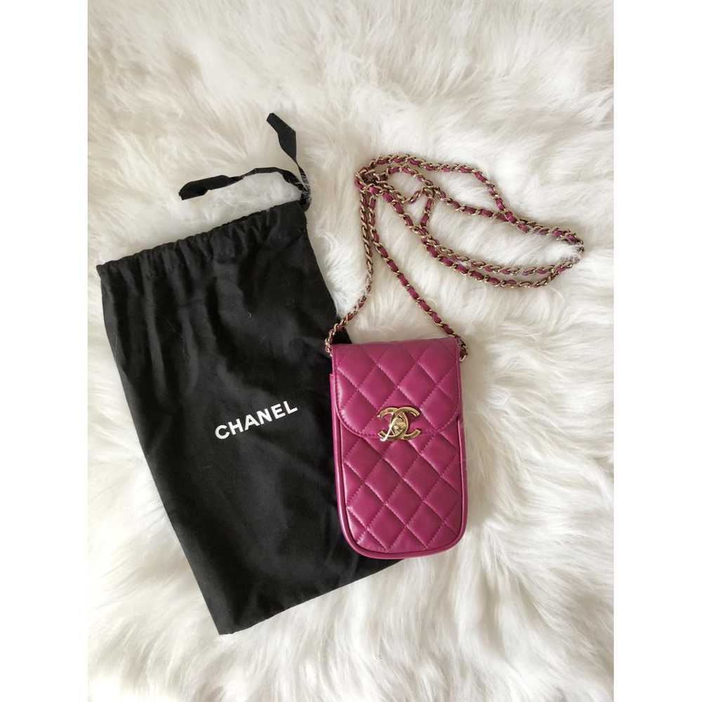 Chanel Leather crossbody bag - image 2