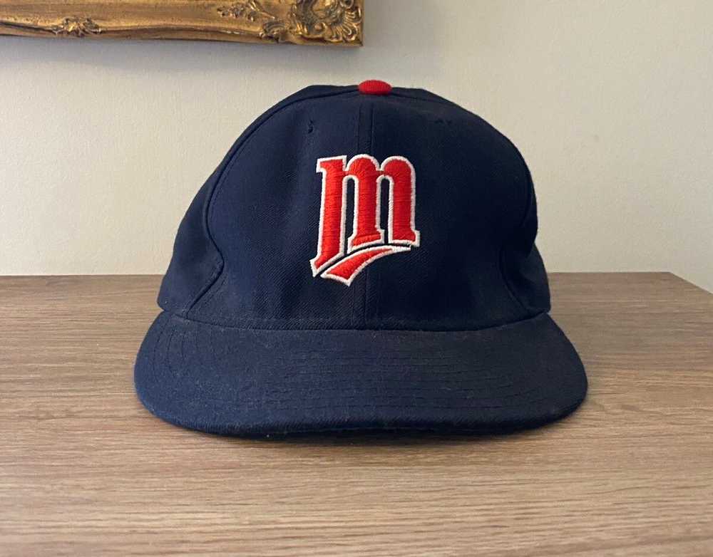 MLB × New Era × Vintage Vintage 90’s Minnesota Tw… - image 1