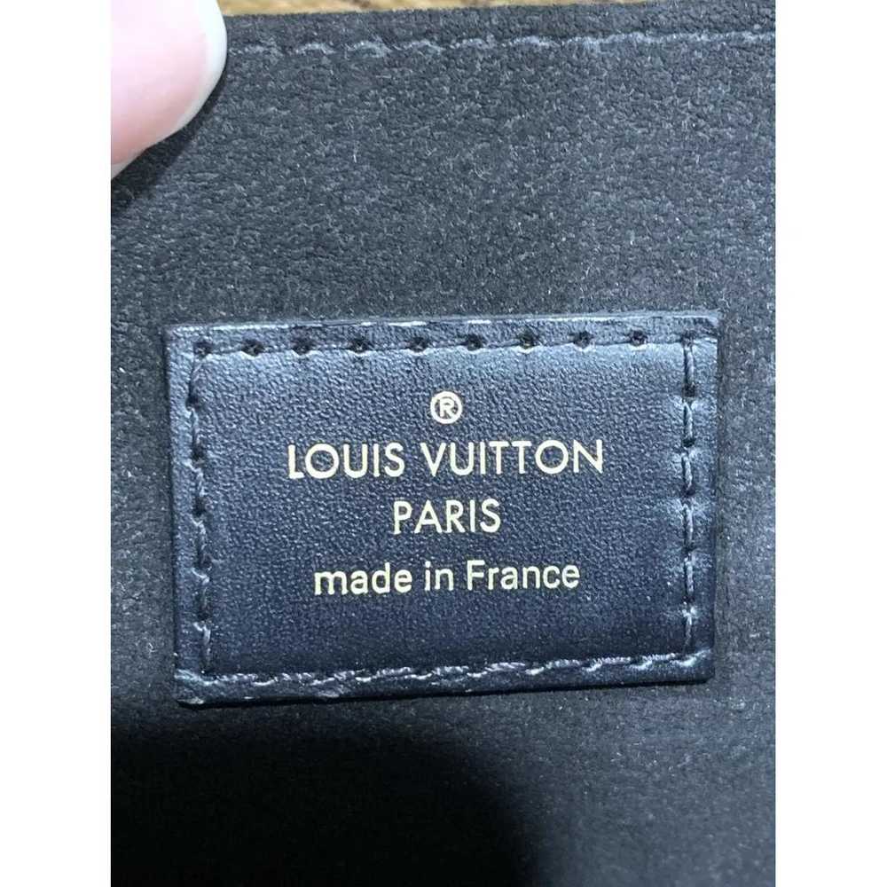 Louis Vuitton Metis cloth clutch bag - image 3
