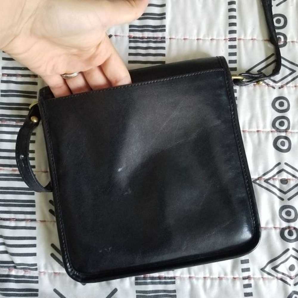 Vintage Brahmin Black Flap Crossbody Bag - image 7