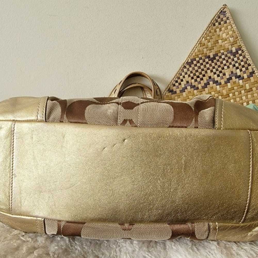 Coach gold shoulder bag vintage style - image 7