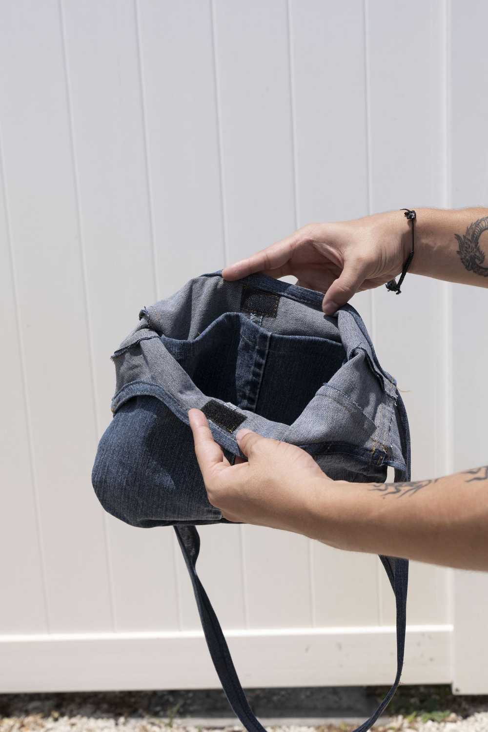 Carhartt × Vintage Upcycled Carhartt Sling bag / … - image 4