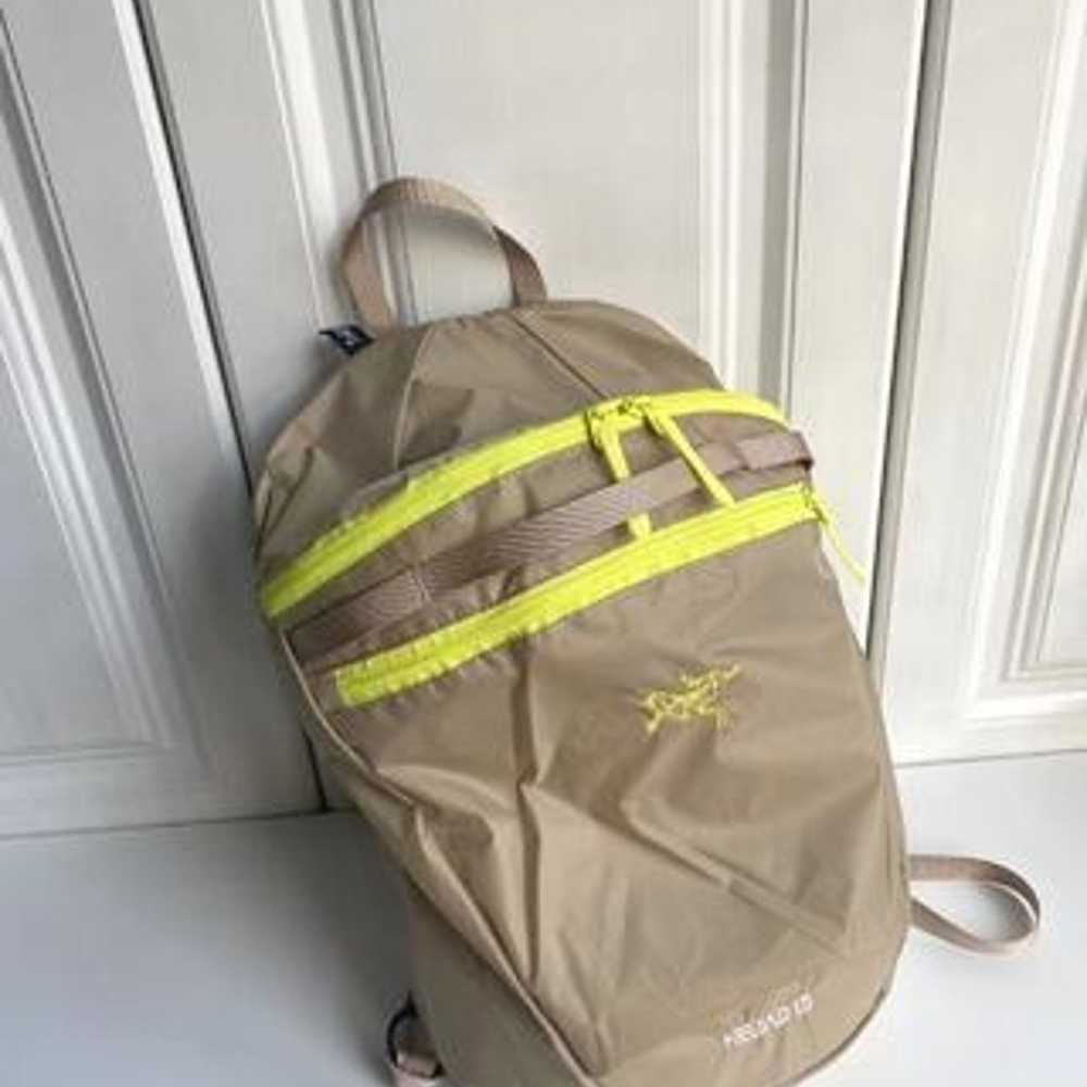 backpacks - image 2