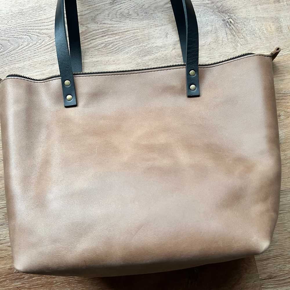 Portland Leather Goods Large zip cappuccino tote - image 2