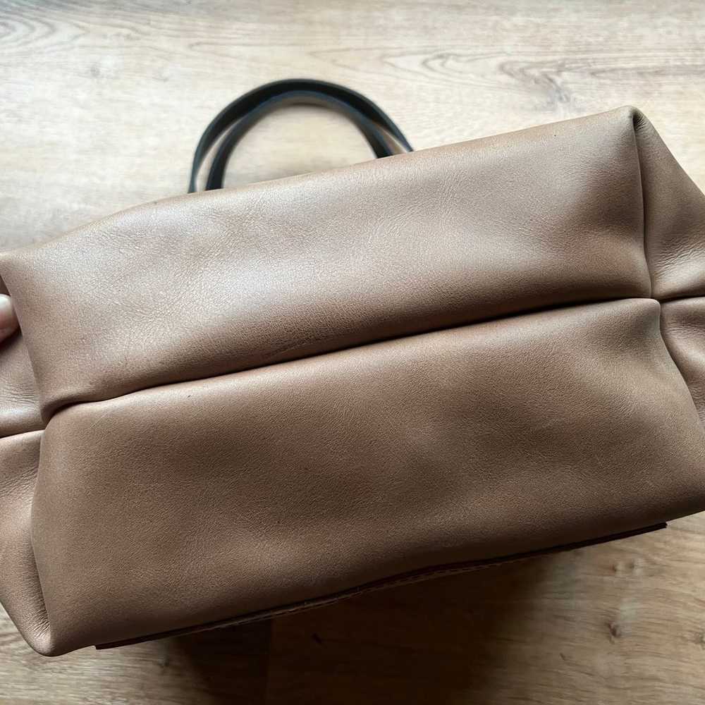 Portland Leather Goods Large zip cappuccino tote - image 3