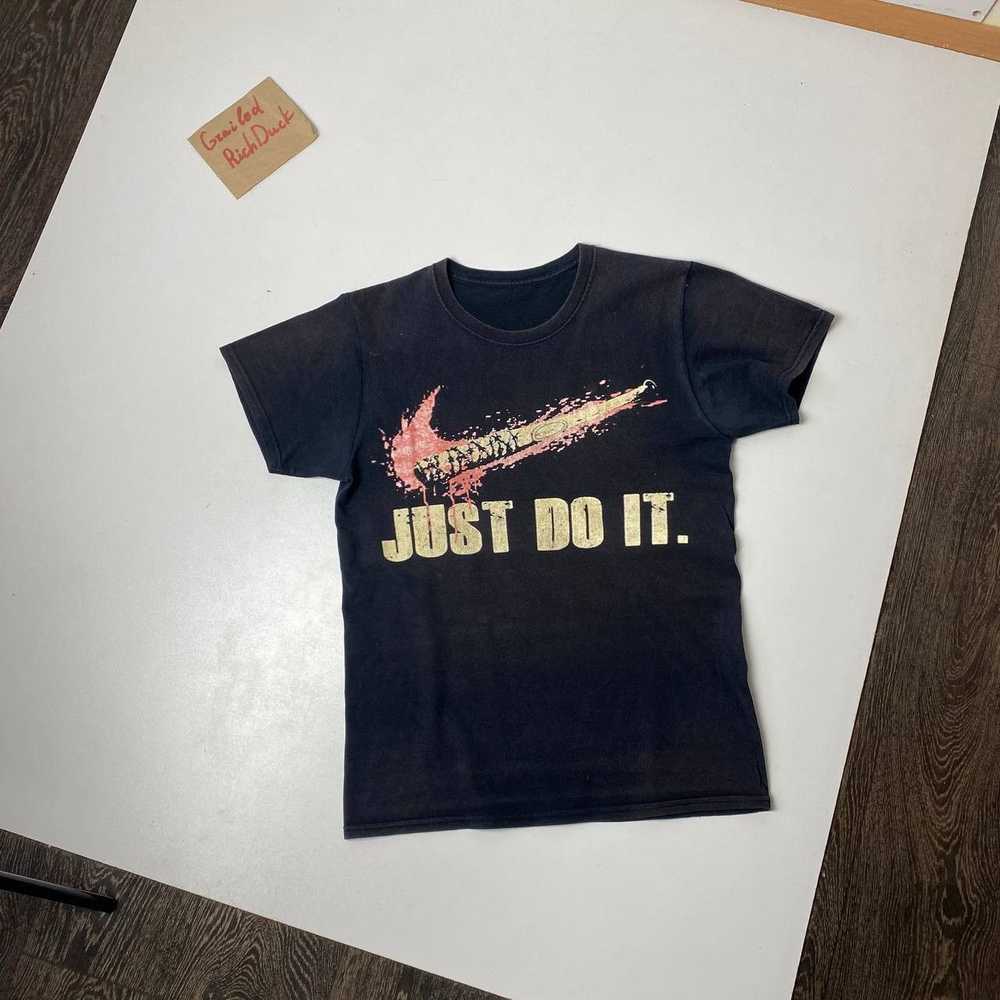 Crazy Shirts × Streetwear × Vintage Just Do It cr… - image 1