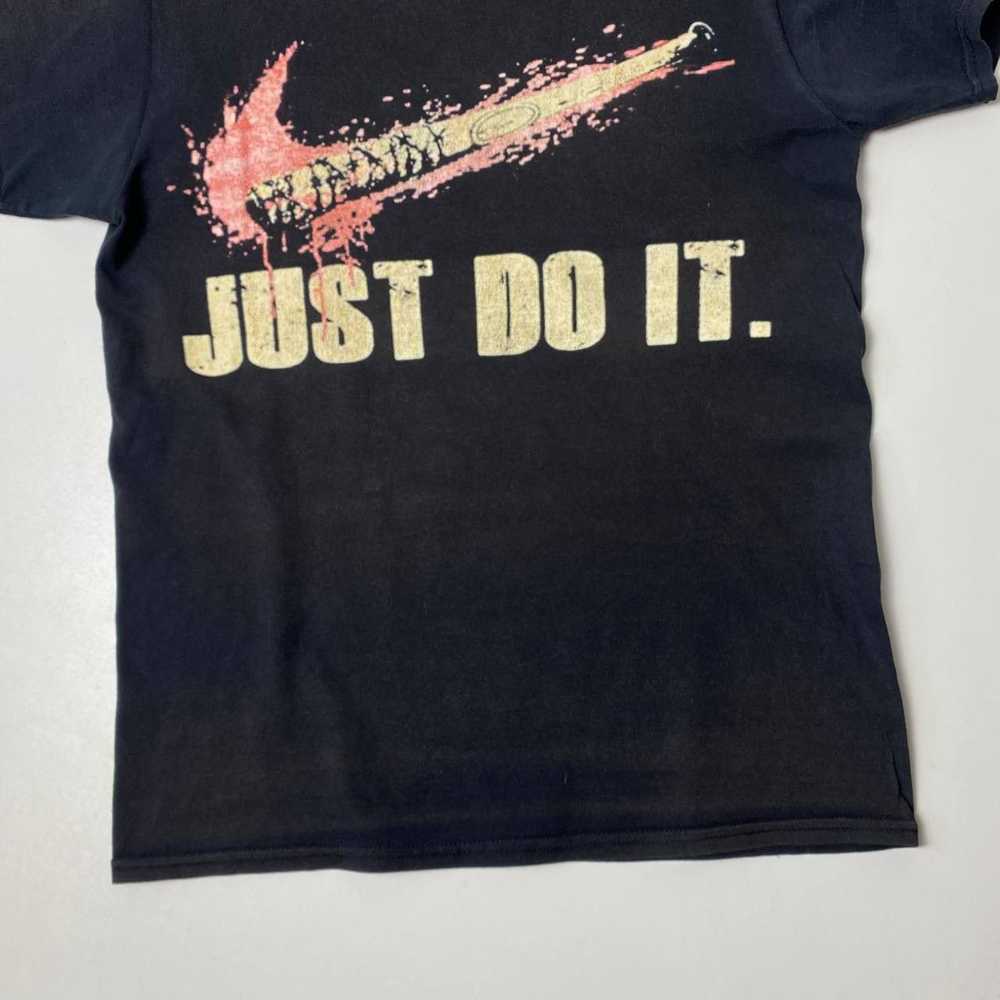 Crazy Shirts × Streetwear × Vintage Just Do It cr… - image 4