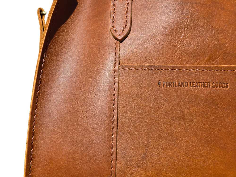 Portland Leather 'Almost Perfect' Lola Crossbody … - image 6